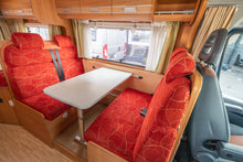 Lataa kuva Galleria-katseluun, Dethleffs T 5841