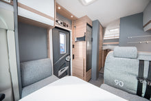 Lataa kuva Galleria-katseluun, Dethleffs Just T7052 EB