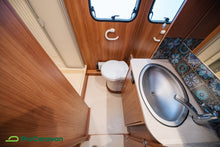 Lataa kuva Galleria-katseluun, Dethleffs T 7091