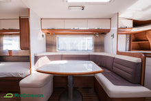 Lataa kuva Galleria-katseluun, Adria Adora