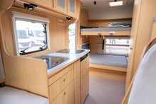 Lataa kuva Galleria-katseluun, Dethleffs Advantage A6881