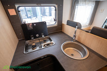 Lataa kuva Galleria-katseluun, Sunlight T 690 L