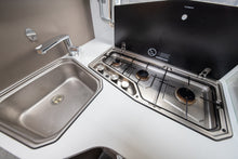 Lataa kuva Galleria-katseluun, Adria Matrix 670SC Nordkapp Edition Alde