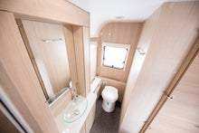 Lataa kuva Galleria-katseluun, Adria ADORA