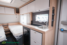 Lataa kuva Galleria-katseluun, Knaus Sport