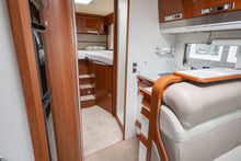 Lataa kuva Galleria-katseluun, Rapido I 66 Distinction