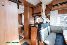 Ladda upp bild till gallerivisning, LMC Breezer H 730 Black Selection