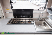 Lataa kuva Galleria-katseluun, Adria Adora