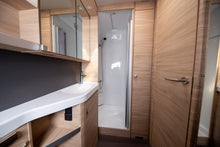 Lataa kuva Galleria-katseluun, Knaus Südwind