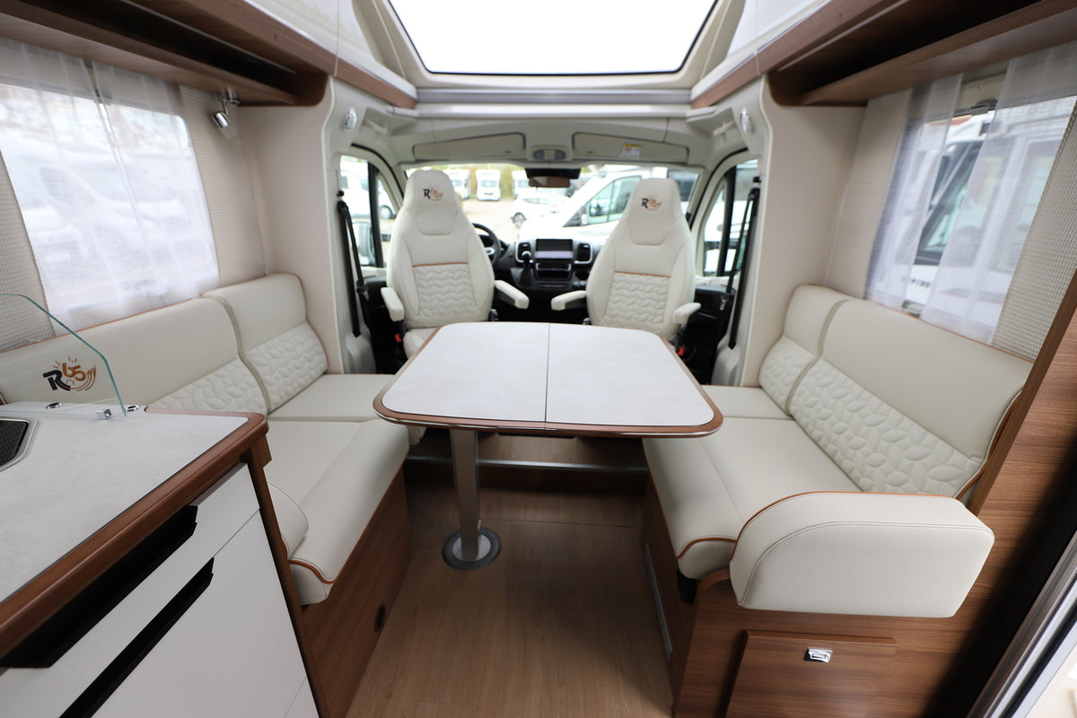 Rapido 696F R65 Edition
