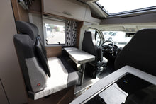 Lataa kuva Galleria-katseluun, Knaus Van Ti 550 MF Vansation