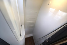 Lataa kuva Galleria-katseluun, Rapido V68 Scandinavian Exclusive