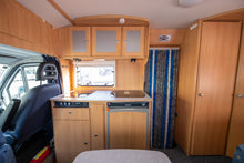 Lataa kuva Galleria-katseluun, Dethleffs T 5841