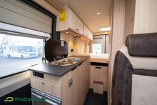 Lataa kuva Galleria-katseluun, Pössl Roadcar 600L