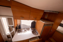 Lataa kuva Galleria-katseluun, Knaus Sun Traveller 655