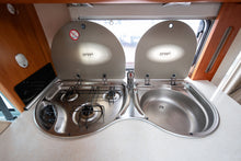 Lataa kuva Galleria-katseluun, Hobby T 555 FS