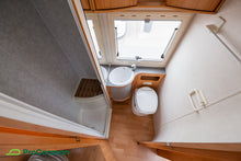 Lataa kuva Galleria-katseluun, Adria Izola S 687 SPG