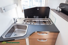 Lataa kuva Galleria-katseluun, Adria Matrix 670 SL Axess