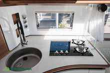 Lataa kuva Galleria-katseluun, Rapido i166M Distinction ALDE