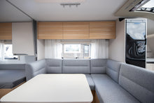 Lataa kuva Galleria-katseluun, Adria Adora