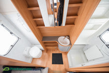 Lataa kuva Galleria-katseluun, Adria Classica