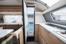 Lataa kuva Galleria-katseluun, Adria ADORA