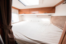 Lataa kuva Galleria-katseluun, Adria MATRIX M 680 SP