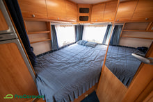 Lataa kuva Galleria-katseluun, ADRIA S687SP