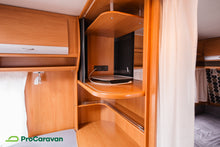 Ladda upp bild till gallerivisning, Dethleffs CAMPER