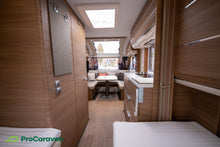 Lataa kuva Galleria-katseluun, Adria Adora