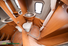 Ladda upp bild till gallerivisning, LMC Liberty Tourer 59