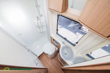 Lataa kuva Galleria-katseluun, Adria MATRIX M 650SF