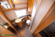 Ladda upp bild till gallerivisning, Hymer B564