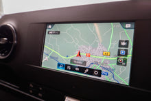 Ladda upp bild till gallerivisning, Mercedes-Benz Retkeilyauto