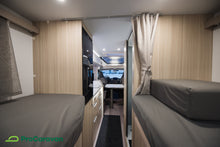 Lataa kuva Galleria-katseluun, Adria Compact DL Supreme