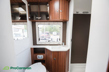 Lataa kuva Galleria-katseluun, Adria Coral Supreme S 670SLT