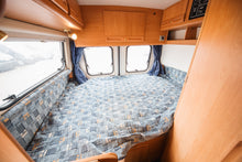 Lataa kuva Galleria-katseluun, Adria Twin