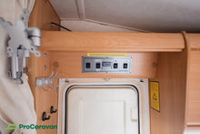 Ladda upp bild till gallerivisning, HYMER SWING 644