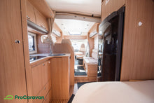 Lataa kuva Galleria-katseluun, Adria MATRIX M 650SF