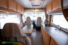 Ladda upp bild till gallerivisning, Hymer B564