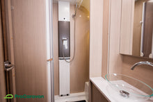 Lataa kuva Galleria-katseluun, Adria ADORA