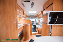 Lataa kuva Galleria-katseluun, ADRIA CORAL RED S 650 SP