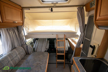 Ladda upp bild till gallerivisning, HYMER B564
