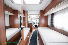 Lataa kuva Galleria-katseluun, Adria Coral Supreme S 670SLT