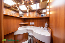 Lataa kuva Galleria-katseluun, Carthago CHIC E-LINE I 50 YACHTING