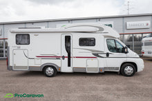 Lataa kuva Galleria-katseluun, Adria Matrix M 680SP