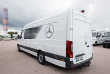 Ladda upp bild till gallerivisning, Mercedes-Benz Retkeilyauto
