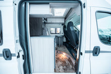 Ladda upp bild till gallerivisning, Hobby K65 ET Vantana on tour