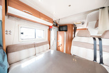 Lataa kuva Galleria-katseluun, Adria MATRIX M 680 SP