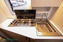 Lataa kuva Galleria-katseluun, Adria Action